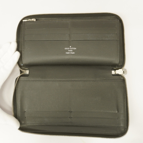 Louis Vuitton Epi Zippy Organizer NM Bifold Long Wallet - Picture 3 of 9